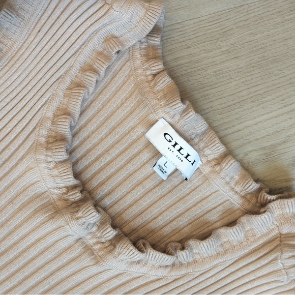 Gilli Neutral Ruffle Ribbed Tank Top - Picture 2 of 3